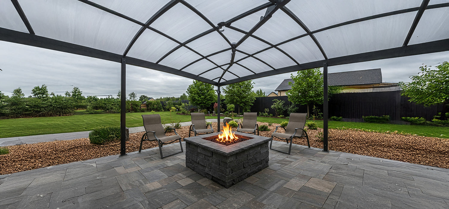 Fire_pit_under_roof