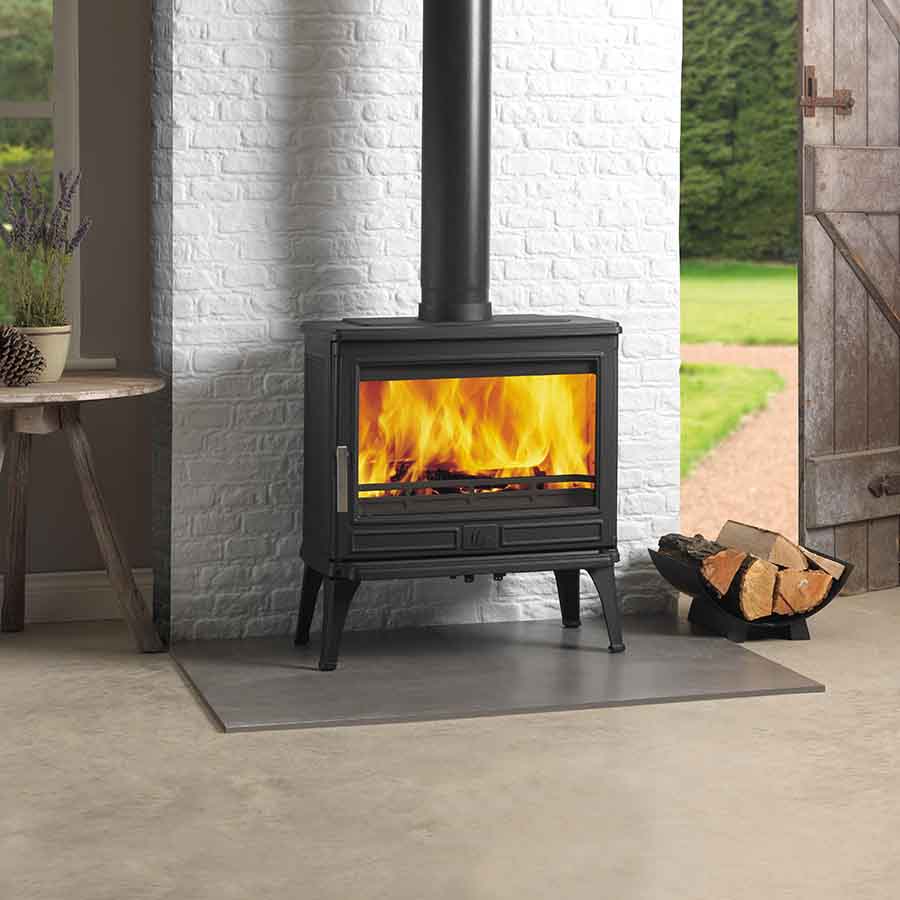 ACR Larchdale 9kW Wood-Burning Cast Iron Stove Close Shot
