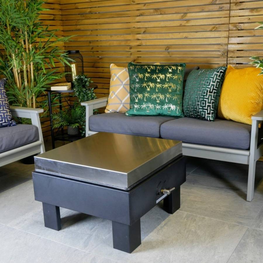 Brightstar Fires Vega Gas Fire Pit WIth Lid On