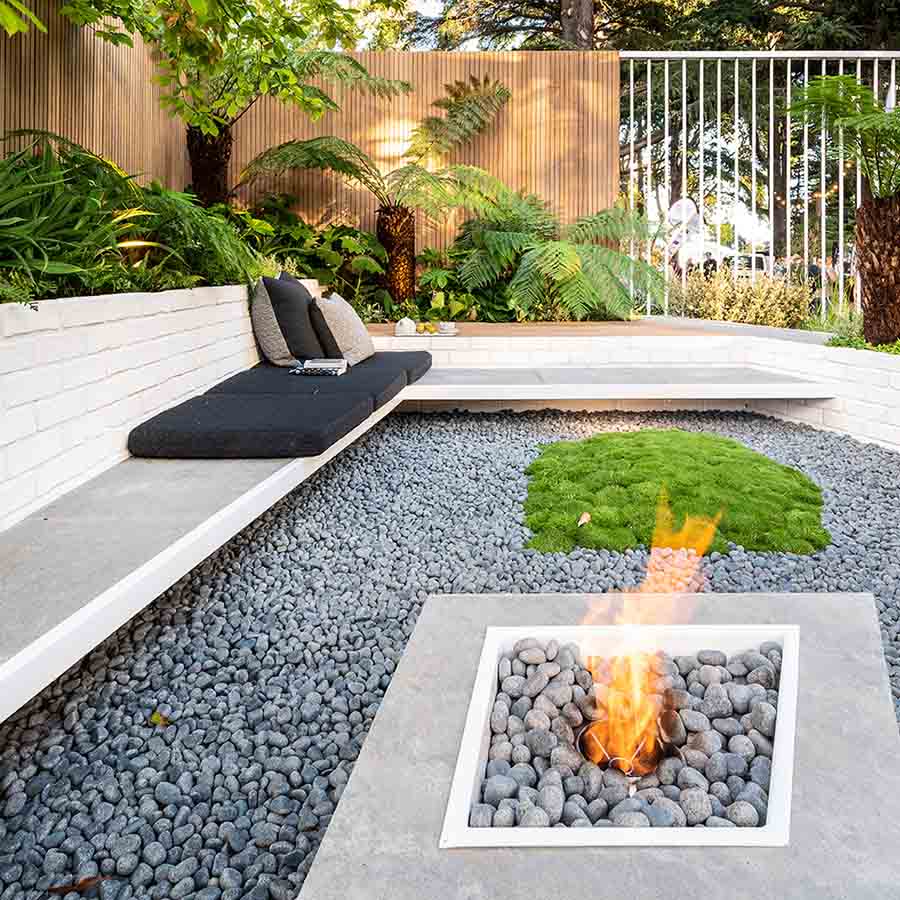 EcoSmart AB8 Ethanol Burner Lifestyle outdoor